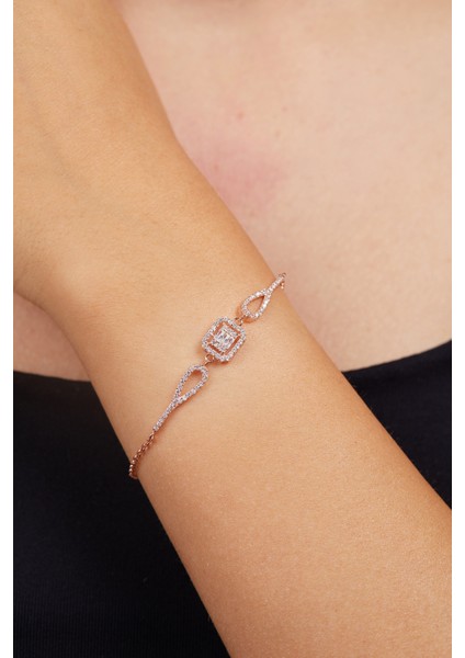 Kadın Zirkon Baget Taşlı Model 925 Ayar Gümüş Bileklik