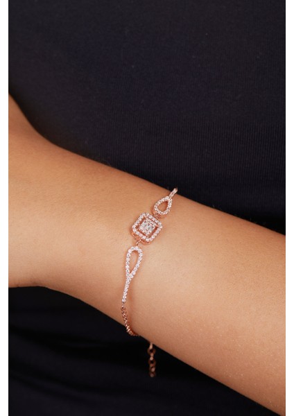 Kadın Zirkon Baget Taşlı Model 925 Ayar Gümüş Bileklik fırsatları