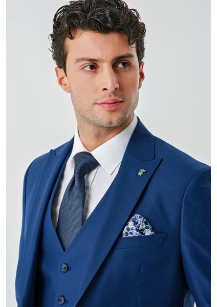Lacivert Gabardin Kırlangıç Yaka Yelekli 6 Drop Slim Fit Klasik Takım Elbise 1001240187 modelleri