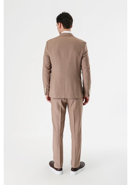 Camel Desenli Kırlangıç Yaka Yelekli 6 Drop Slim Fit Dar Kesim Klasik Takım Elbise 1001240157