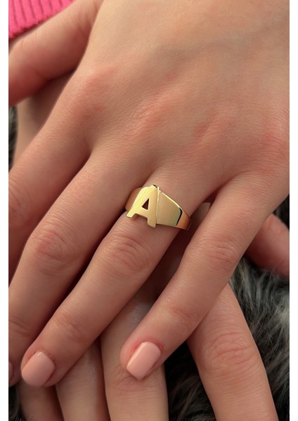 14 Ayar Altın Taşsız A Harfli Yüzük fiyatları