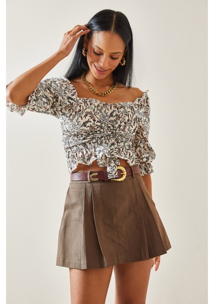 Ekru Önü Büzgülü Kısa Kol Örme Bluz 5YXK2-48291-52 fiyatları