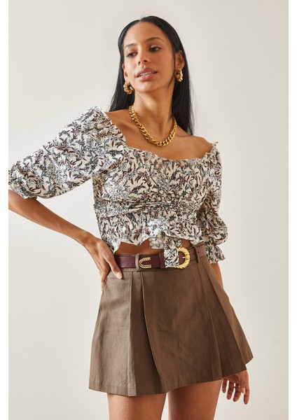 Ekru Önü Büzgülü Kısa Kol Örme Bluz 5YXK2-48291-52 modelleri