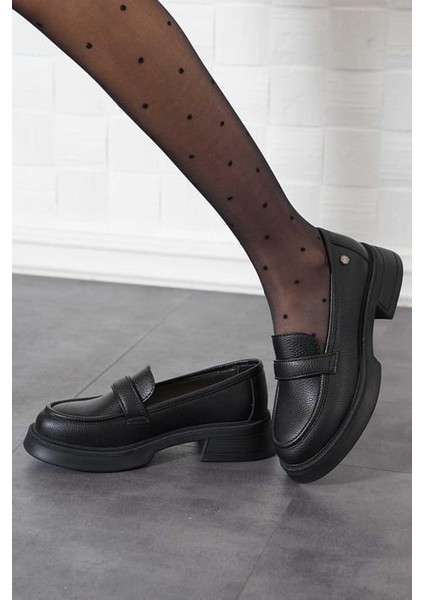 1017 Kadın Poli Taban Loafer Casual Ayakkabı Siyah modelleri