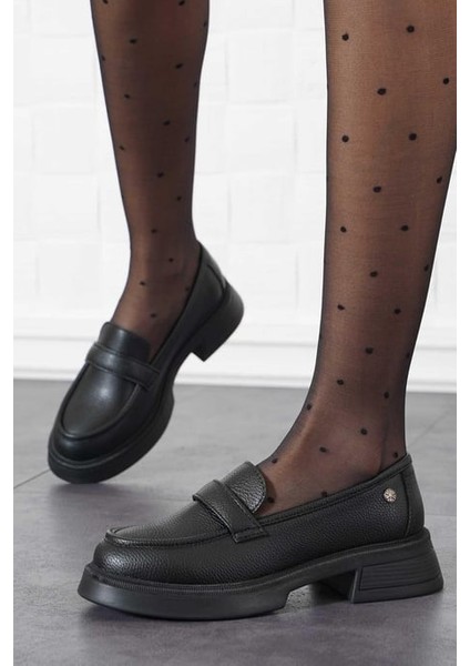 1017 Kadın Poli Taban Loafer Casual Ayakkabı Siyah indirimleri