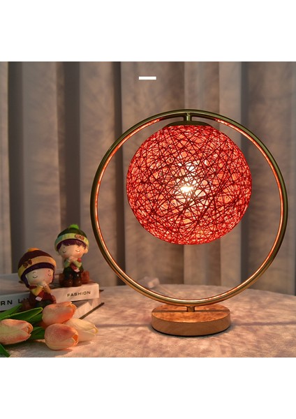 Çin Tarzı Yatak Odası Düğün Odası Başucu Lambası Avrupa Tarzı Sıcak ve Romantik Retro Düğün Dekorasyon Kırmızı Masa Lambası (Yurt Dışından) modelleri