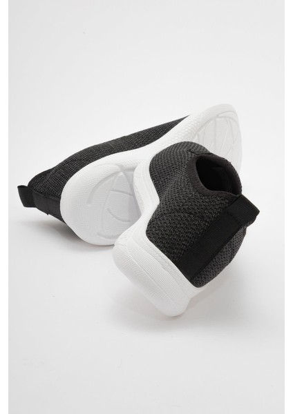 Bağcıklı Kadın Spor Babet Siyah Beyaz fırsatları