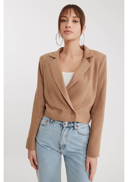 Çift Düğme Viskon Keten Crop Ceket fırsatları