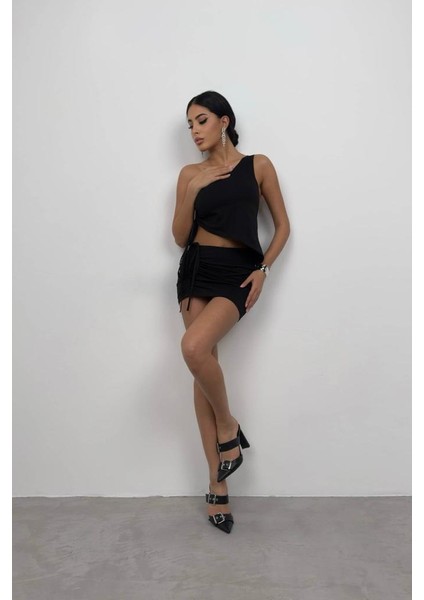 Asansörlü Tek Omuz Asimetrik Bluz