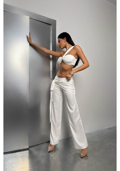 Önden Bağlamalı Saten Pantolon fiyatları