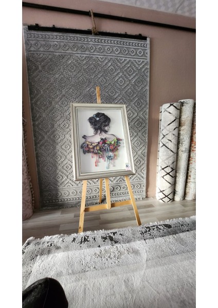 Kelebekli Kız Rölyef Tablo 35X50 fiyatları
