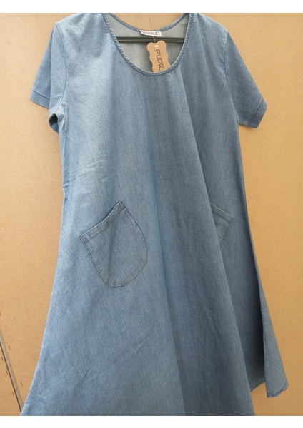 Büyük Ince Kot Denim Kumaş Yuvarlak Yaka Yama Cepli Eteği Kloş Kısa Kol Jeans Elbise