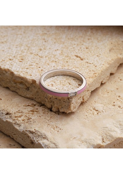 Minimalist Mineli Baget Taşlı Yüzük fırsatları