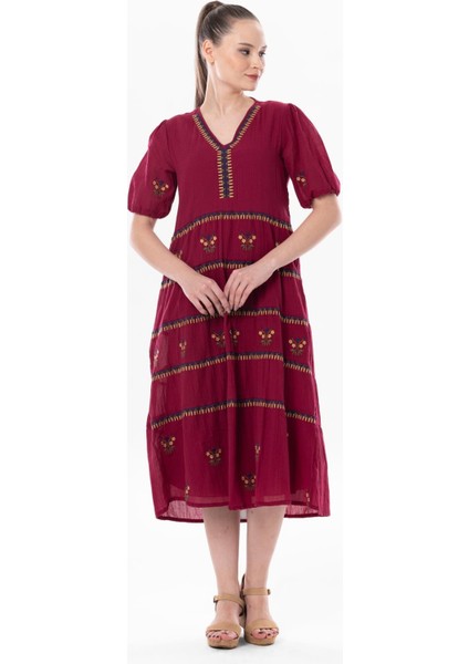Kısa Kol Vual Nakışlı V Yaka Reyhan Uzun Yazlık Otantik Elbise Bordo Brd