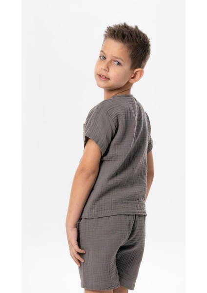 Kısa Kol Batı Cep Detaylı Yazlık Müslin Erkek Çocuk Tshirt Gri Gri fiyatları