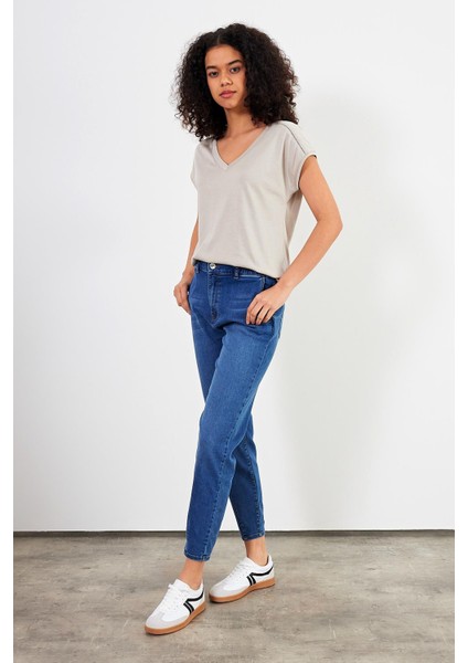 Kadın Khloe Gri V Yaka Regular Fit Dantel Detaylı Modal Tişört (Lyocell) modelleri