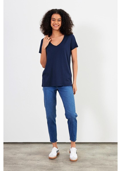 Kadın Boyfriend Lacivert V Yaka Regular Fit Modal Tişört (Lyocell) modelleri