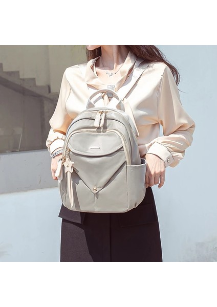 Siyah 11 Inç Sırt Çantası Kız Kadınlar Için Şık Seyahat Çantaları Su Geçirmez Moda Sırt Çantası 2024 Yeni Tasarım Basit Anti-Hırsızlık Schoolbag Estetik (Yurt Dışından) fırsatları