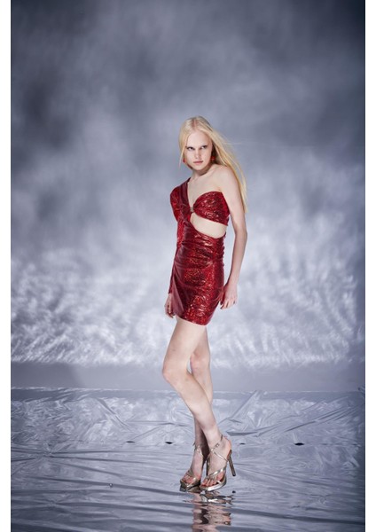 Tek Omuzlu Parlak Kumaş Mini Anabelle Elbise Kırmızı indirimleri