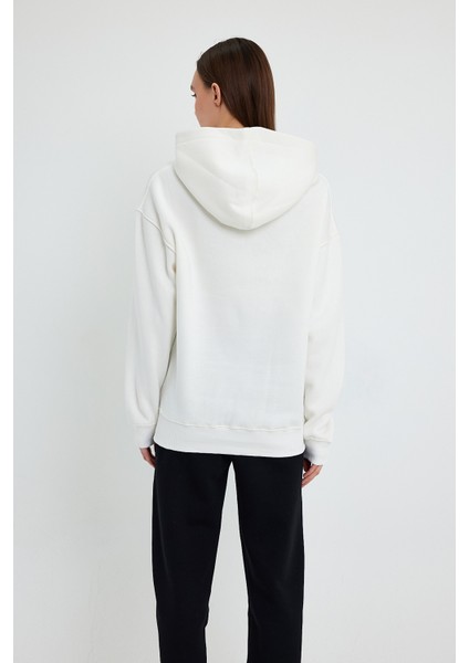Beyaz Hoodie, Oversize Hoodie, Kadın Hoodie, Kanguru Cepli Kapüşonlu fiyatları