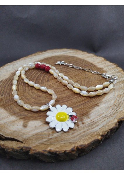 Esmer Sedef Taşı ve Mercan Taşı Papatya Uçlu El Yapımı Özel Tasarım Doğal Taş Kolye modelleri