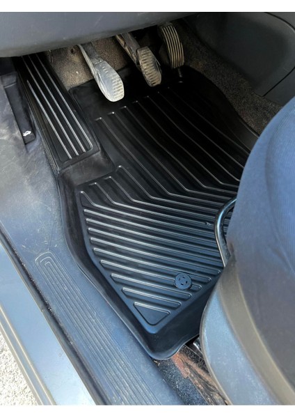 Toyota Corolla 2013-2018 3D Orjinals Havuzlu Kauçuk Oto Paspas