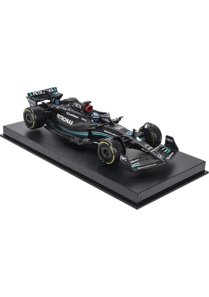 Bburago 2023 1:43 F1MERCEDES W14#63 Alaşım Yarış Arabası George Russell Için 1/43 F1 W14#63 Süper Formula 1 Lüks Döküm Yetişkin Koleksiyon Modeli Hediye (Yurt Dışından) modelleri
