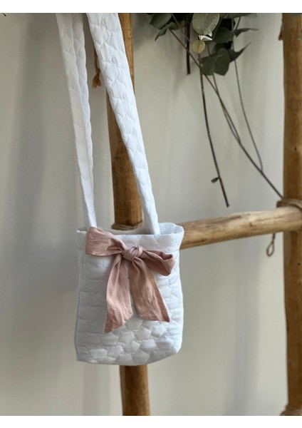 Harper Beyaz Kapitone Çanta fiyatları