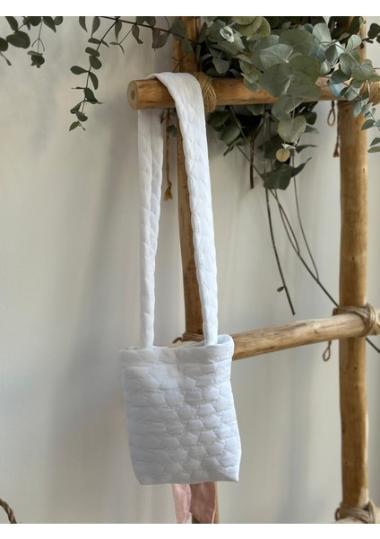 Harper Beyaz Kapitone Çanta indirimleri