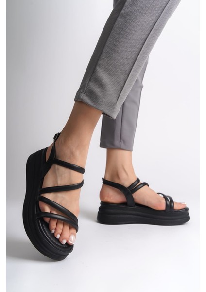 NATALIE İnce Tokalı Şerit Detaylı Ortopedik Taban Kadın Sandalet ST Siyah