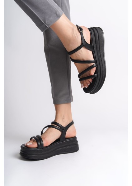 NATALIE İnce Tokalı Şerit Detaylı Ortopedik Taban Kadın Sandalet ST Siyah modelleri