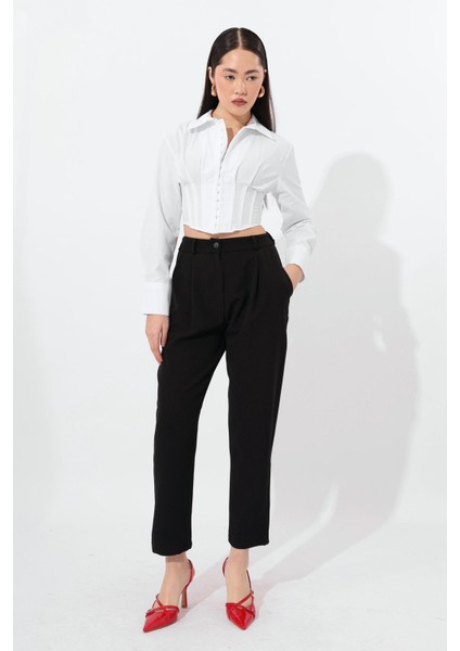Beli Balenli Kopçalı Crop Beyaz Kadın Gömlek modelleri