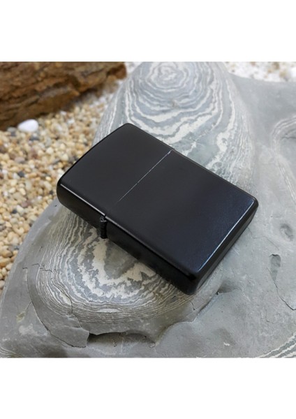 Mat Siyah Çakmak Zippo Tarzı Çakmak