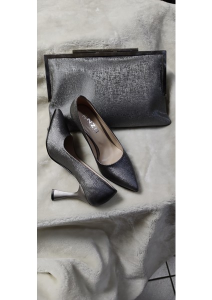 Çiğdem Gri Parlak Kadeh Ökçe Stiletto (Enz) - Gri - 38 - ST02657-13500