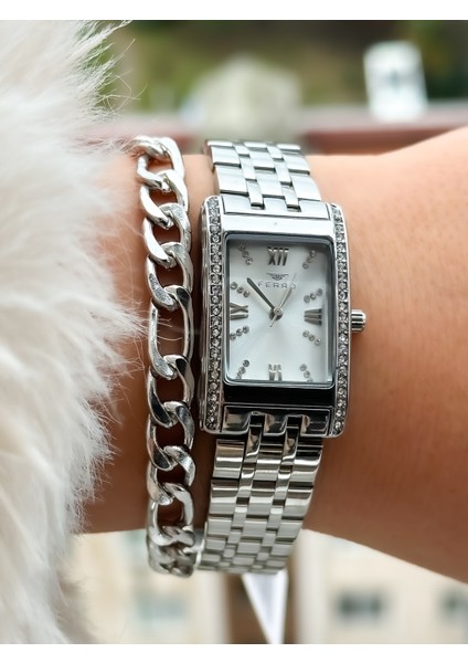 Marka Yeni Sezon Gümüş Renk, Çelik Hasır Kordon, Kutusunda Kadın Kol Saati+Bileklik modelleri