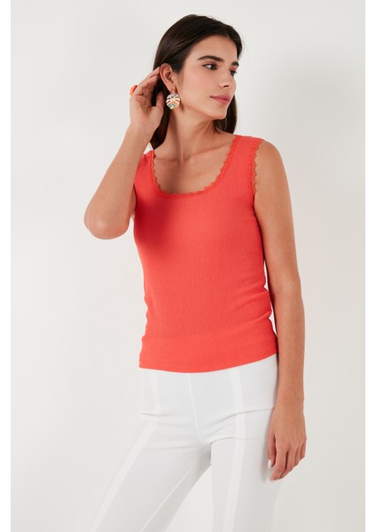 Slim Fit Kalın Askılı Dantelli Kare Yaka Bürümcük Atlet Kadın Atlet 5864979