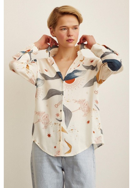 Ekru Renkli Desenli Oversize Gömlek modelleri