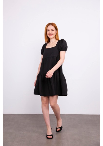 Siyah Balon Kol Kare Yaka Poplin Elbise