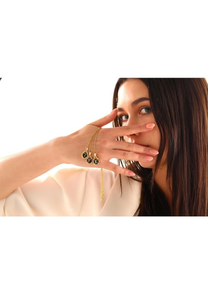 925 Ayar Gold Kaplamalı Siyah Mineli Y Harfi Gümüş Kolye fiyatları