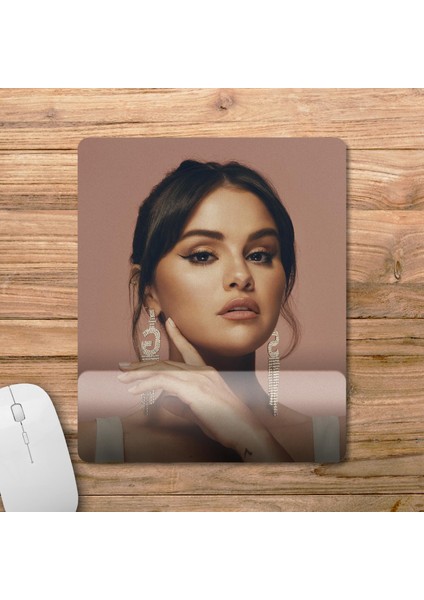 Selena Gomez Bilek Destekli Mousepad Model - 1