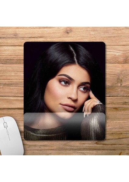 Kylie Jenner Bilek Destekli Mousepad Model - 2