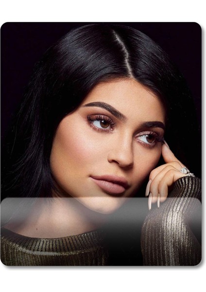 Kylie Jenner Bilek Destekli Mousepad Model - 2 fiyatları