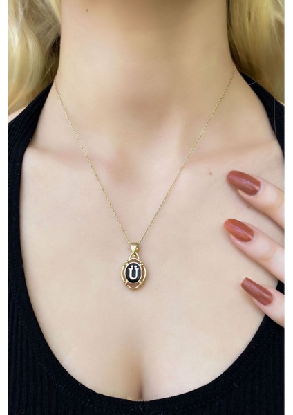 925 Ayar Gold Kaplamalı Siyah Mineli Ü Harfi Gümüş Kolye