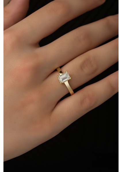 Swarovski Zirconia Baget Taşlı Gümüş Gold Yüzük