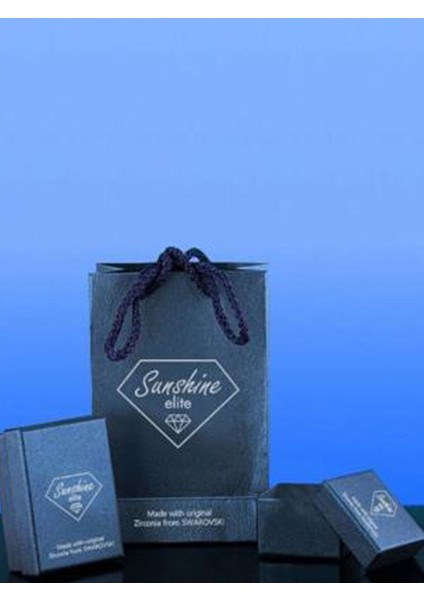 Swarovski 5 Taşlı 925 Ayar Rodyum Kaplamalı Gümüş Yüzük fırsatları