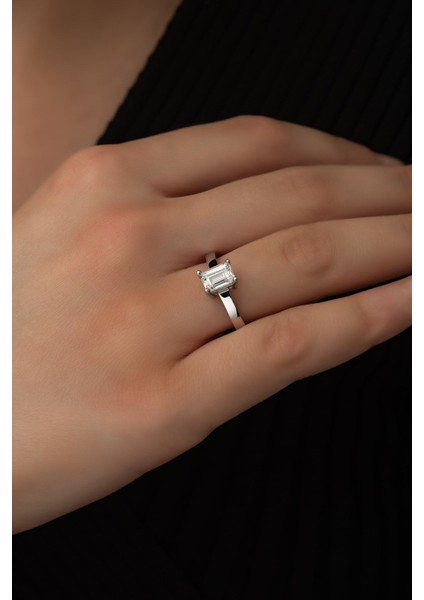 Swarovski Zirconia Baget Taşlı Gümüş Rodyum Yüzük