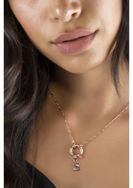 925 Ayar Rose Kaplamalı Halka Kilit Minimal Tasarım S Harf Gümüş Kolye