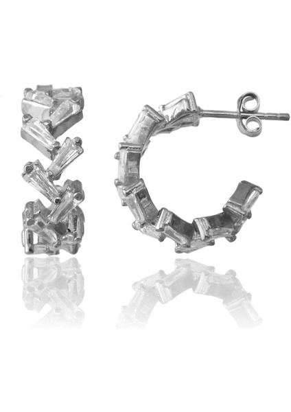 925 Ayar Rodyum Kaplamalı Beyaz Baget Taşlı Halka Gümüş Küpe