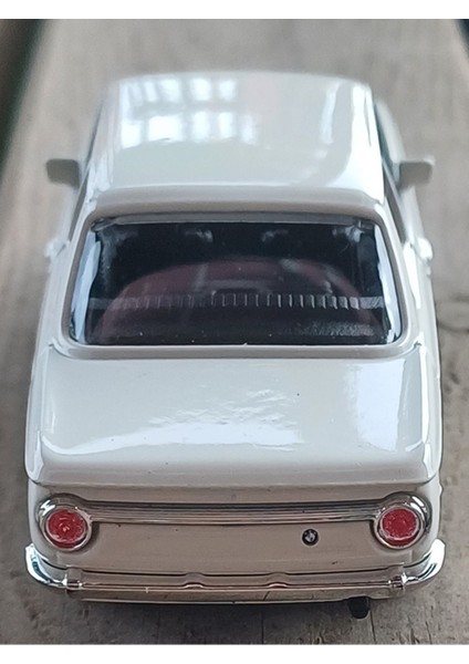 Bmw 2002 Ti 1/32 Ölçekli Model Otomobil Çek Bırak Beyaz