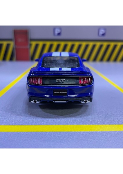 2015 Ford Mustang Gt 1/36 Ölçek Kinsmart Diecast Metal Model Araba Oyuncak Araba Çek Bırak